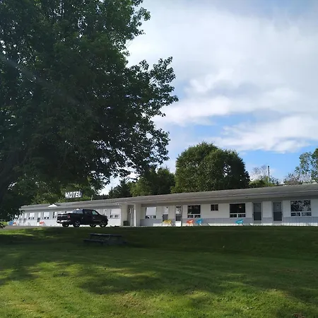 Motel & Camping Fort Ramsay-2
