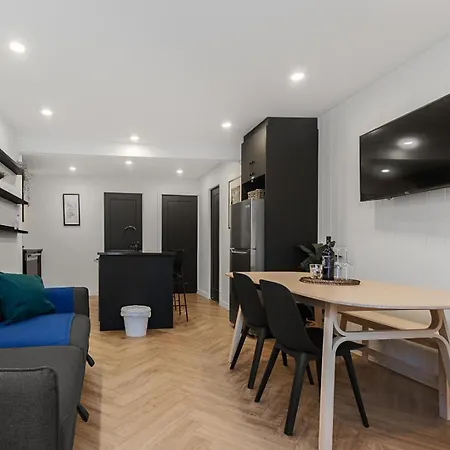 Les Appartements Du 300-2