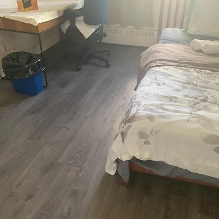 Accommodation Near Downtown Montreal-2