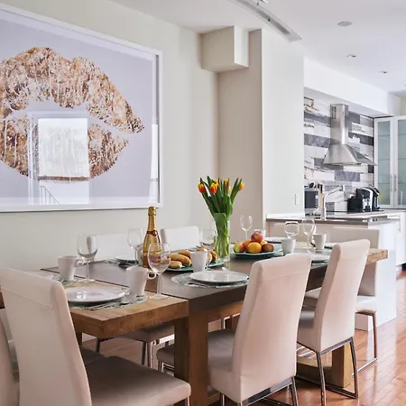 Mtlvacationrentals - The Fabfour-2
