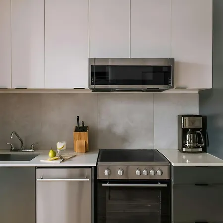 Sonder By Marriott Bonvoy Le Victoria Apartments Old Montreal-3