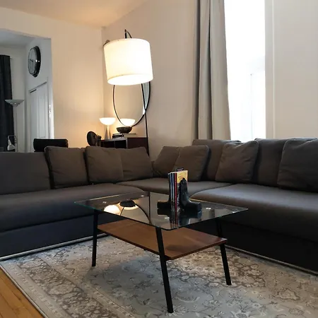 Perfect For Groups Big Livingroom 2 Backyard 3Br-3