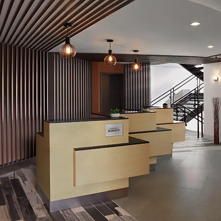 Delta Hotels By Marriott Sherbrooke Conference Centre-2