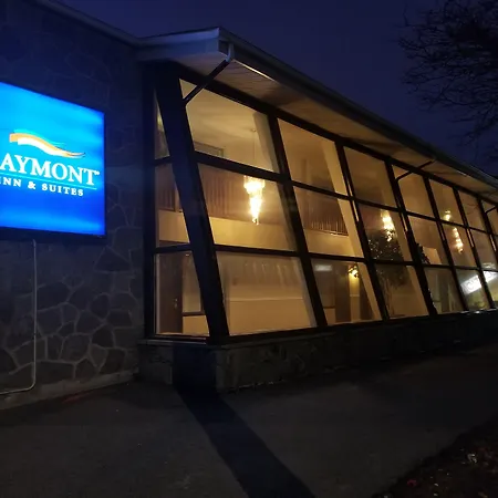 Baymont By Wyndham Montreal Airport-3
