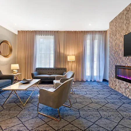 Quality Inn Centre-Ville-3