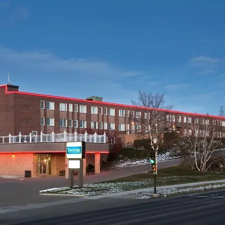 Travelodge By Wyndham Baie Comeau-2