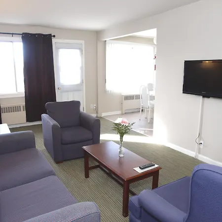 Beausejour Hotel Apartments/Hotel Dorval-2