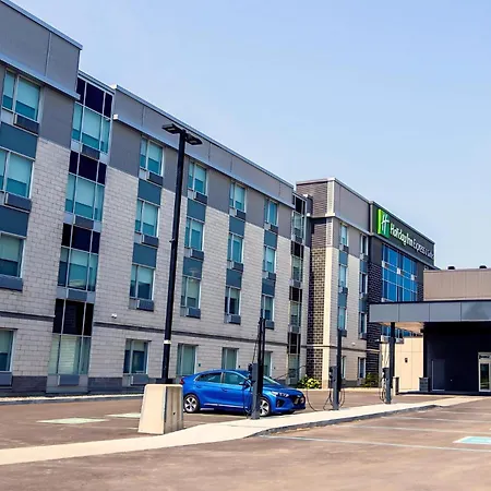 Holiday Inn Express&Suites - Trois Rivieres Ouest, an IHG Hotel-3