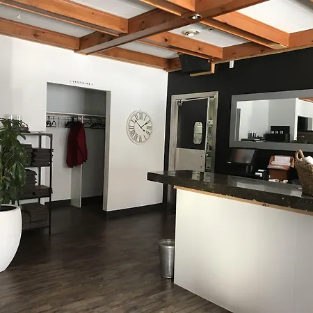 Auberge Comme Chez Soi-3