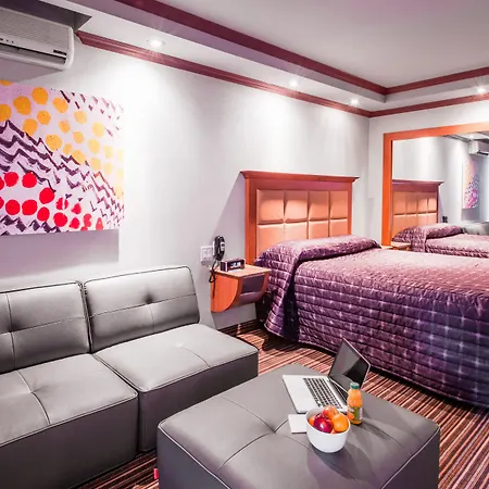 Le Chabrol Hotel & Suites-2