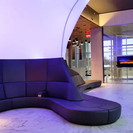 Grand Times Hotel Drummondville-3