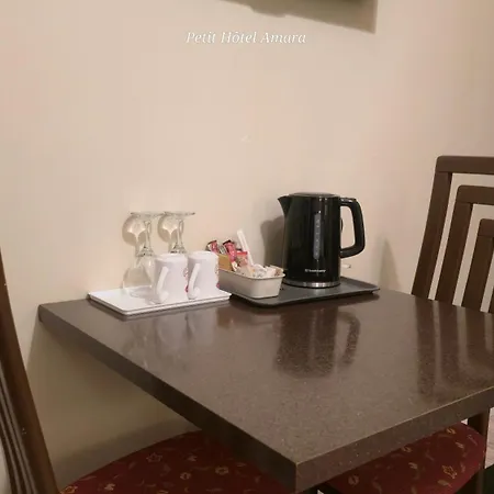 Petit Hôtel Amara-3