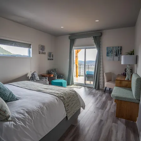 Le Bellevue Modern Lodge-3