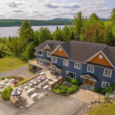 Au Sommet Du Lac Magog-3