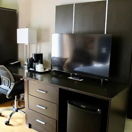 Travelodge By Wyndham Trois-Rivieres-3