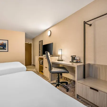 Comfort Inn Ancienne-Lorette - Quebec Airport-2