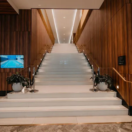 Homewood Suites By Hilton Montreal Midtown-2