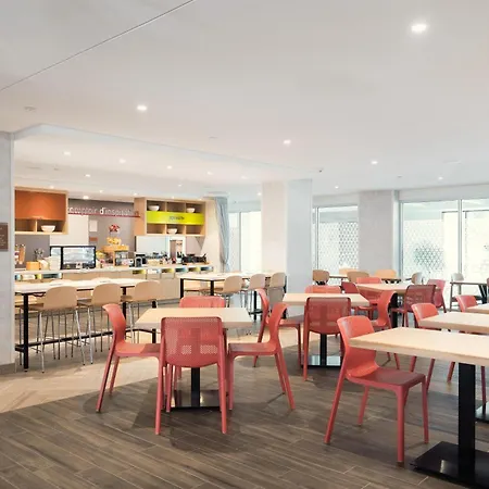 Home2 Suites By Hilton Quebec City-2