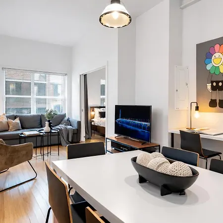 Liv Mtl Main Plateau Urban Suites Near Downtown Montreal-3