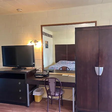 Motel R-100-2