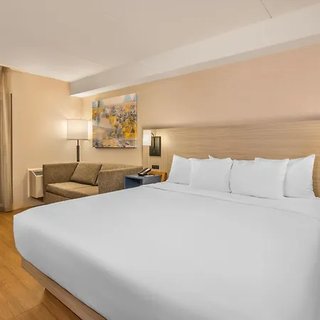 Comfort Inn Alma - Lac-Saint-Jean-3
