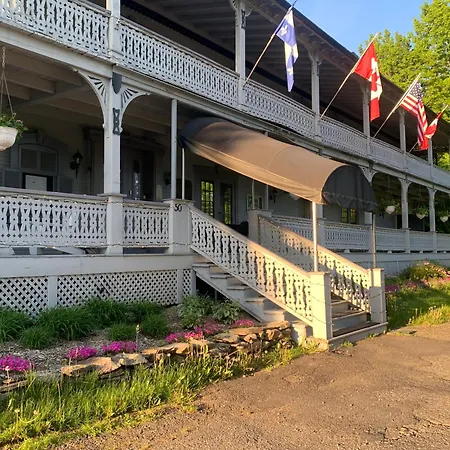 Auberge Lakeview Inn-2