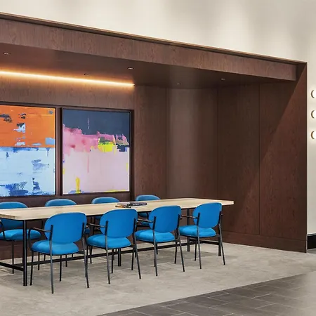 Hyatt Centric Montreal-2