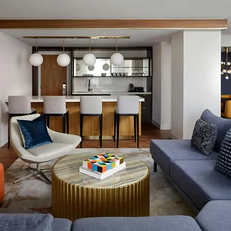 Montreal Marriott Chateau Champlain-2