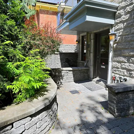 Aparthotelmontreal By Les Terrasses Saint Urbain 2225I2-2