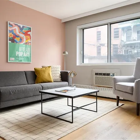 Bold Downtown Montreal Suites By Sonder-3