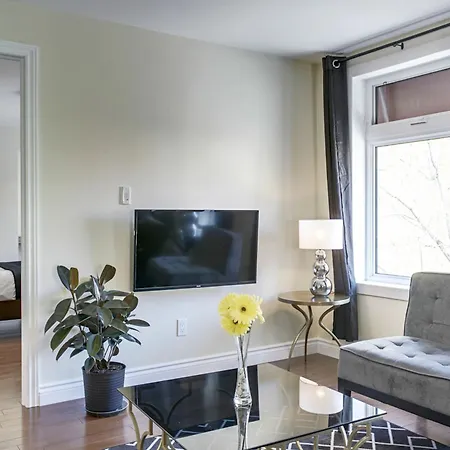 Posh 1Br In The Village By Sonder-3