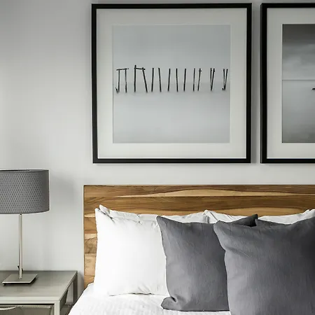 Sunny 2Br In Downtown Mtl By Sonder-3
