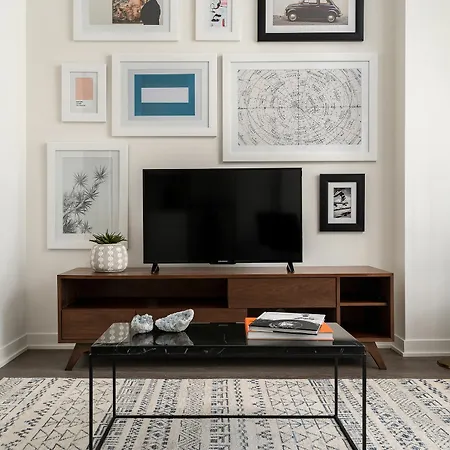 Beautiful 1Br In Quartier Des Spectacles By Sonder-3