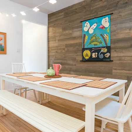 Artsy 4Br In Plateau By Sonder-3