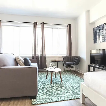 Modern Studio In Downtown Mtl By Sonder-3