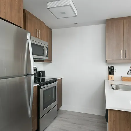 Distinctive 1Br In Downtown Mtl By Sonder-3