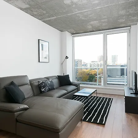 Incredible 1Br In Downtown Mtl By Sonder-3