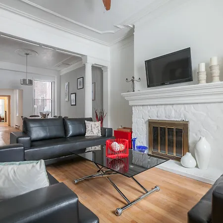 Grand 6Br In Downtown Mtl By Sonder-3