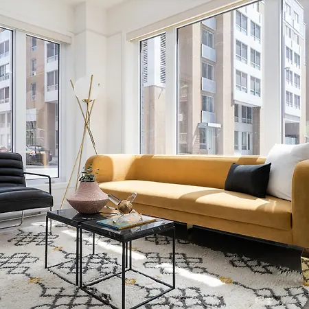 Colorful 1Br In Quartier Des Spectacles By Sonder-2