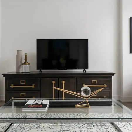 Charming 1Br In Quartier Des Spectacles By Sonder-2