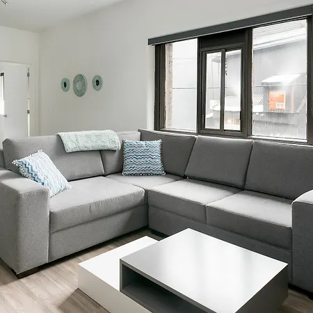 Contemporary 1Br In Downtown Mtl By Sonder-3