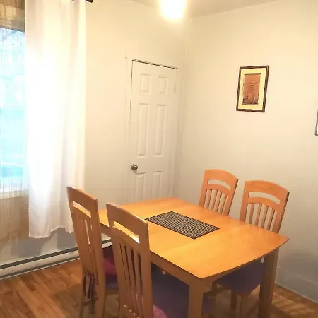 Montreal Authentic Appartment-3