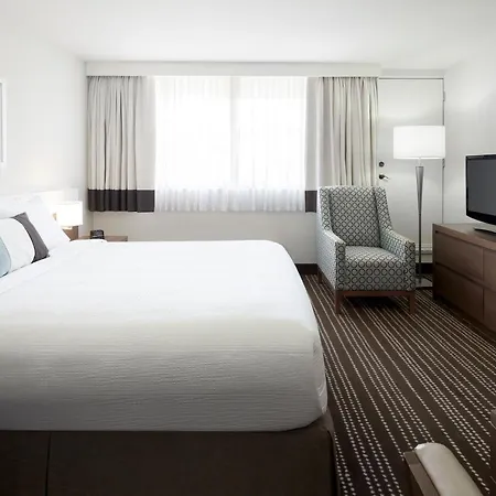 Residence Inn By Marriott Montreal Westmount-3
