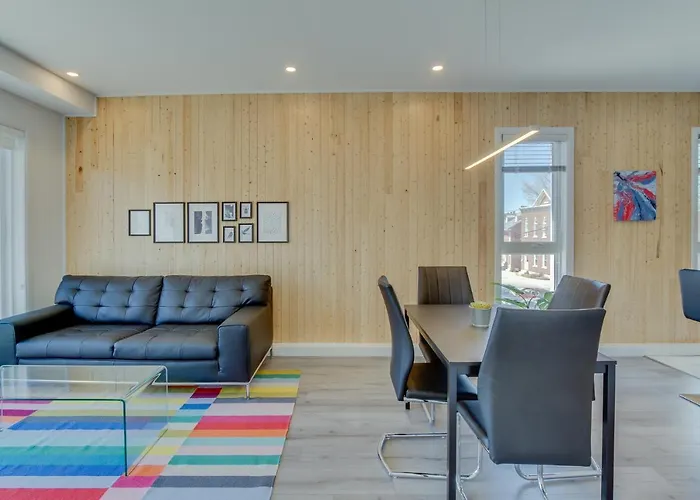 Pet friendly The Halo By Bnbcopilote Quebec City