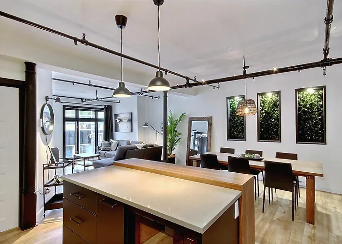 Le Gentleman // Downtown Spacious Condo Quebeque que aceita animais de estimação