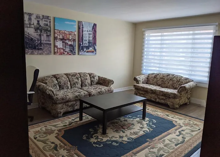 3 Bdr Appartement,Wifi,Netflix Free Parking Montréal