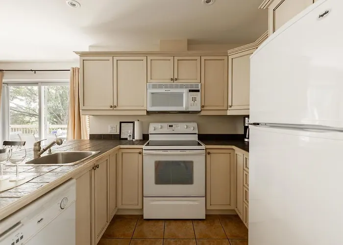 Aiglon 4 Bedrooms By Chez Tremblant Mont-Tremblant