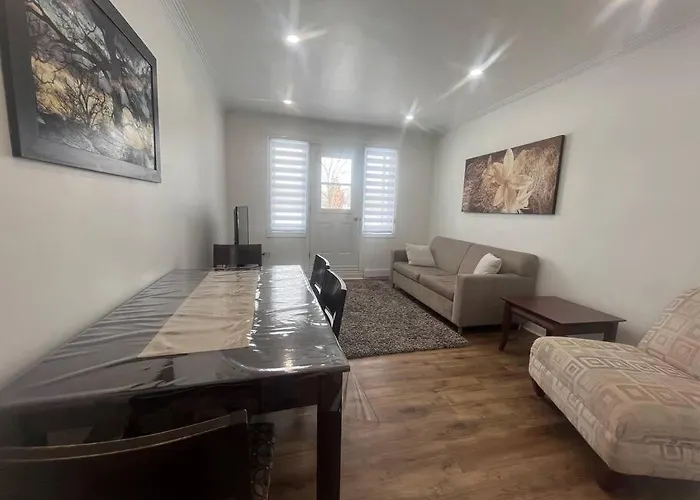 Renovated 2Bedrooms Apartment With Free Parking Montreal
