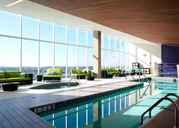 Marriott Montreal Airport In-Terminal Hotel Dorval - 4 star Hotel