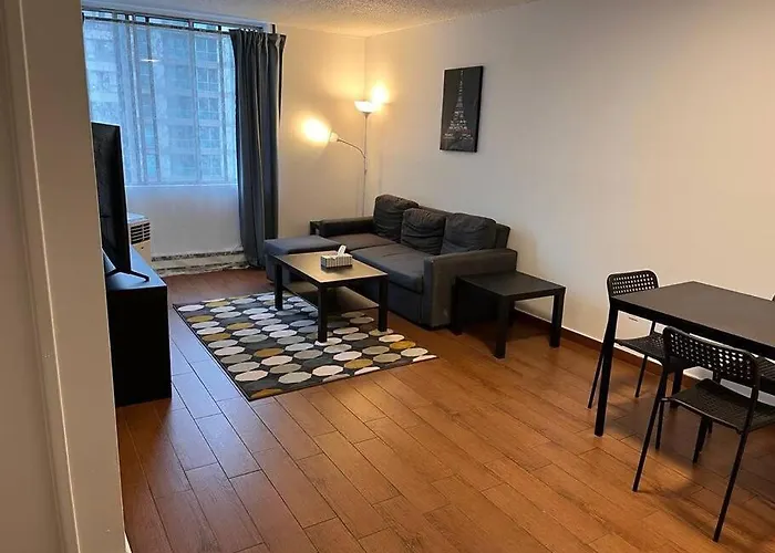 Lovely 1 Bedroom Apartment Heart Of Downtown Montréal acceptant les animaux
